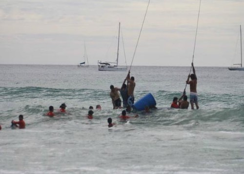 Ichi Ban’s rescuers begin ©  SW
